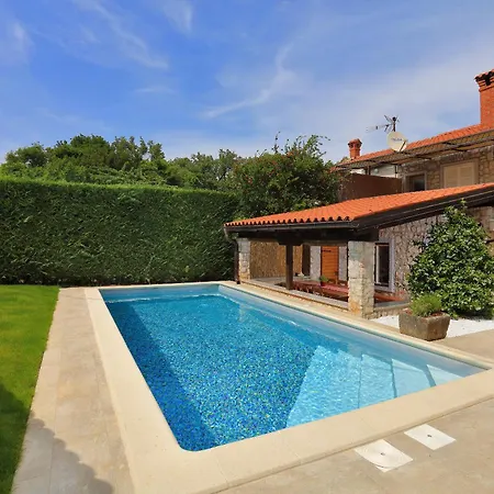 Vikendica House Natura With Pool Gostinjac