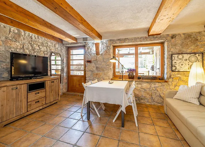 House Natura With Pool Vikendica *