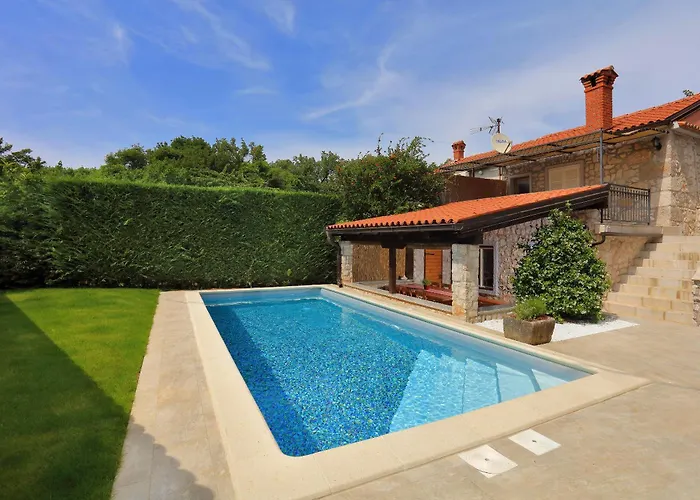 Hébergement de vacances House Natura With Pool Gostinjac